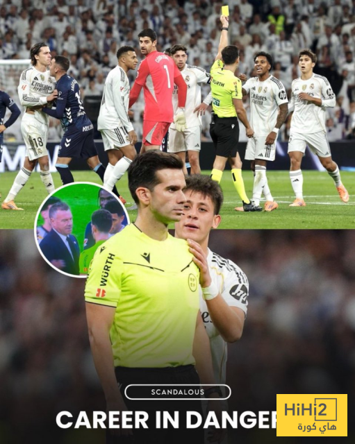 كوينتيرو طرد لاعبان للريال في مباراة واحدة 3