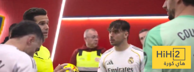 الكشف عن حديث الحكم مع كارفخال وكورتوا بين شوطي مباراة اوساسونا 12 الكشف عن حديث الحكم مع كارفخال وكورتوا بين شوطي مباراة اوساسونا 11