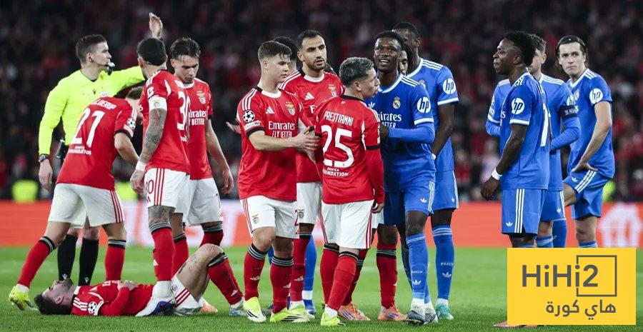 تصريح قاسٍ من أسطورة بنفيكا ضد رد فعل النادي بعد إهانة فينيسيوس !