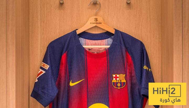 صور من غرف ملابس برشلونة قبل مواجهة فياريال