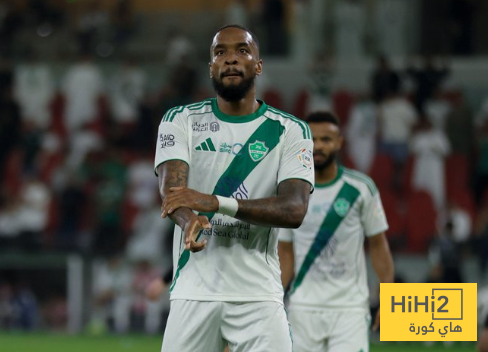 نجم الأهلي من المرشحين لجائزة لاعب الشهر 2 نجم الأهلي من المرشحين لجائزة لاعب الشهر 1