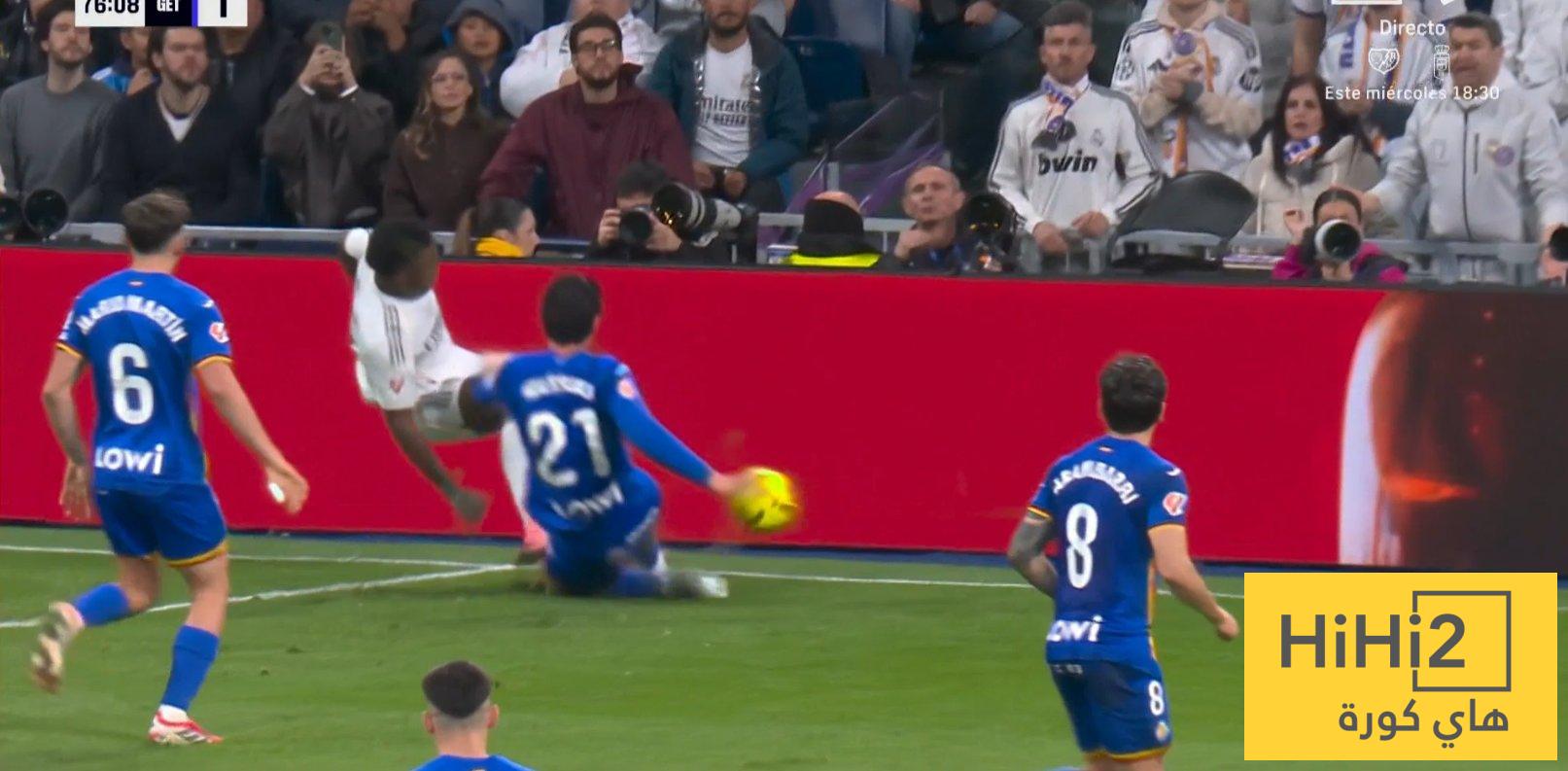 لمسة يد إيغليسياس … هل كانت كافية لاحتساب ركلة جزاء لريال مدريد ؟