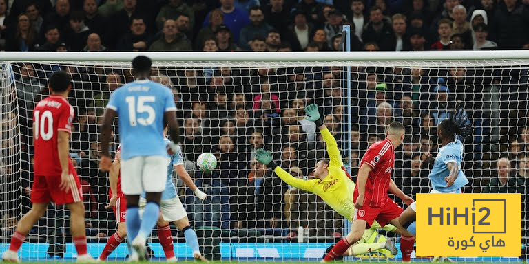 مانشستر سيتي يسجل الهدف الاول في شباك نوتنغهام مانشستر سيتي يسجل الهدف الاول في شباك نوتنغهام