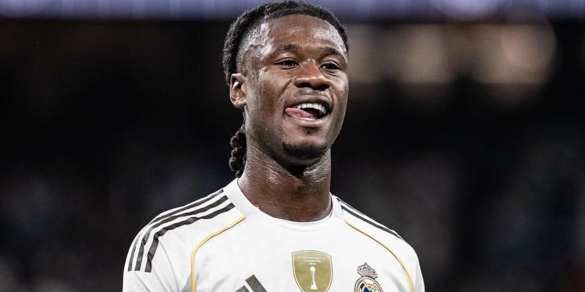 موقف كامافينغا من المشاركة في لقاء مانشستر سيتي