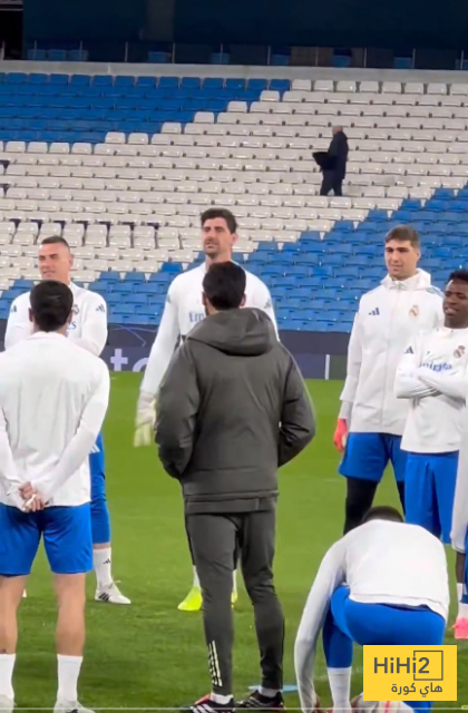 صور.. اربيلوا يرفض بدء التدريبات بدون مبابي 4 صور.. اربيلوا يرفض بدء التدريبات بدون مبابي 3