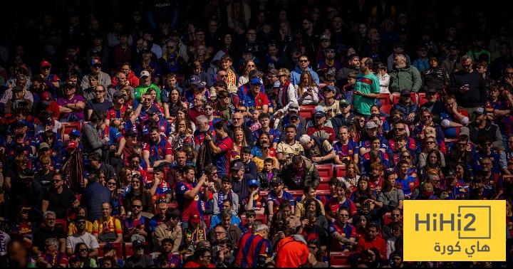 عدد الحضور الجماهيري في الكامب نو الليلة