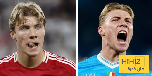 هويلوند يشرح الفارق بين نابولي ومانشستر يونايتد