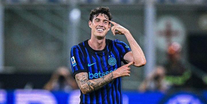 موقف باستوني من الانتقال لبرشلونة