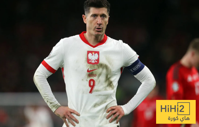 مع برشلونة وبولندا .. ليفاندوفيسكي يواصل التألق