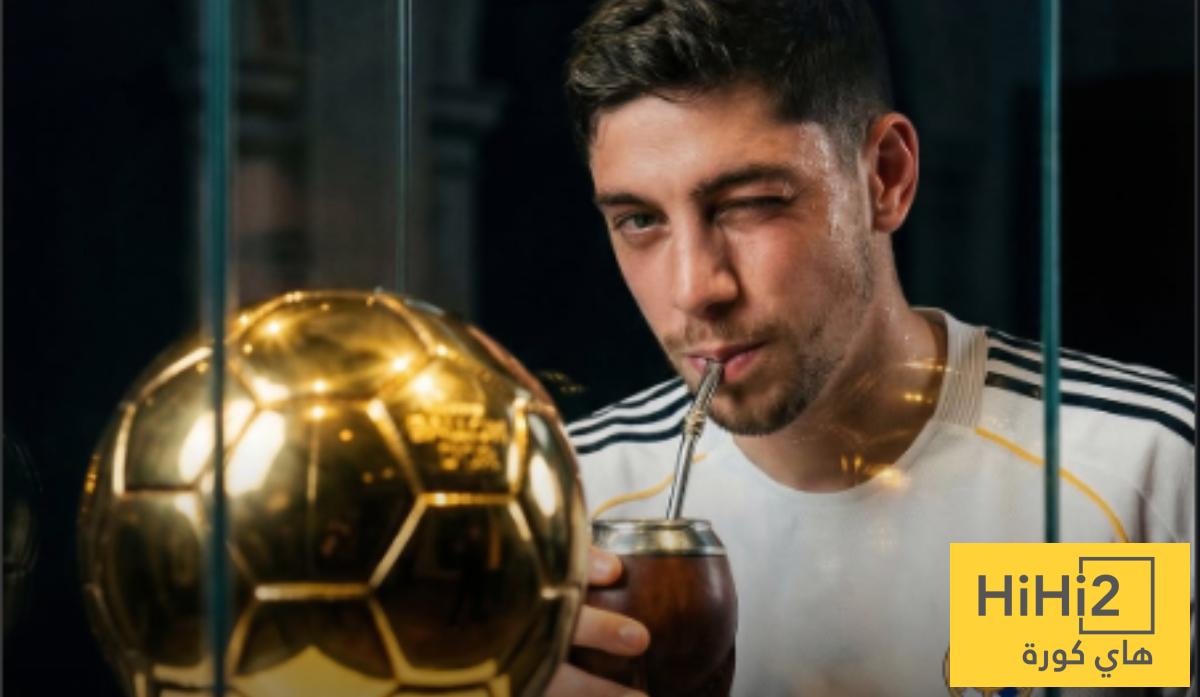 مدرب اوروغواي يعلق على امكانية فوز فالفيردي بالكرة الذهبية