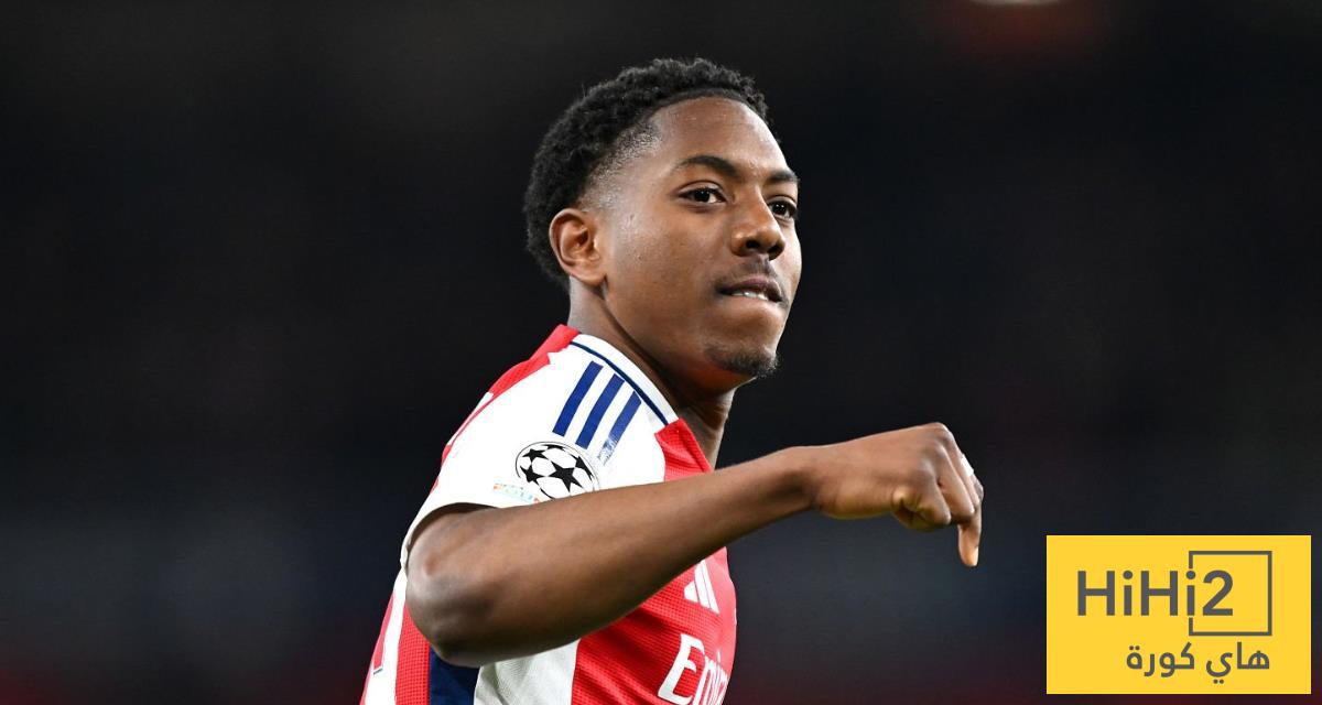 تطورات انتقال نجم أرسنال إلى اليونايتد