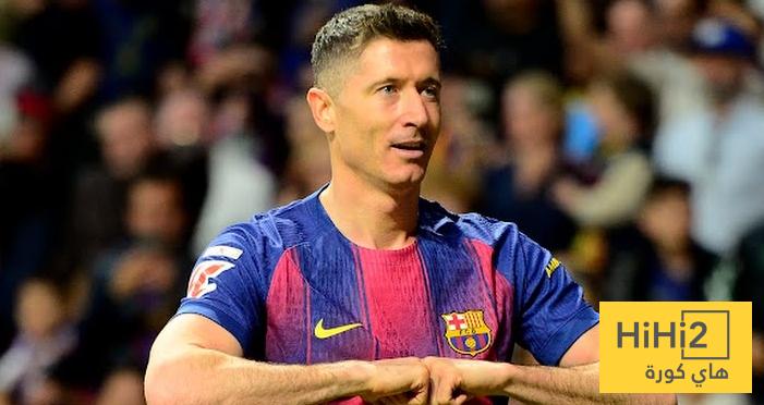 هل سجل ليفاندوفسكي هدف تجديد عقده مع برشلونة ؟ .. فليك يجيب