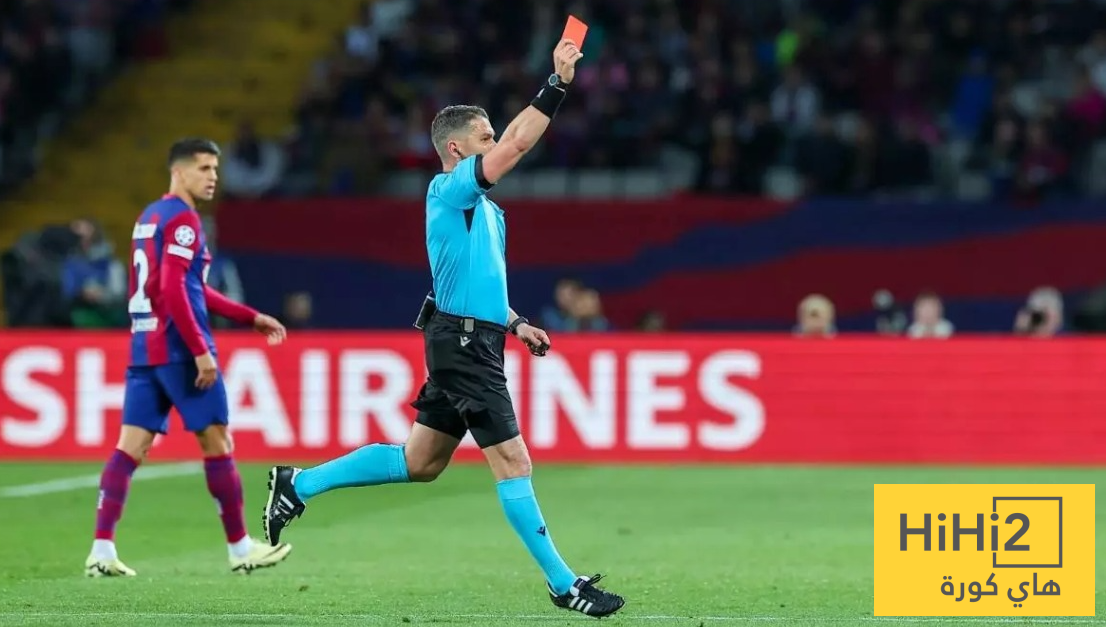 نتائج برشلونة مع حكم مباراة أتلتيكو في دوري الأبطال