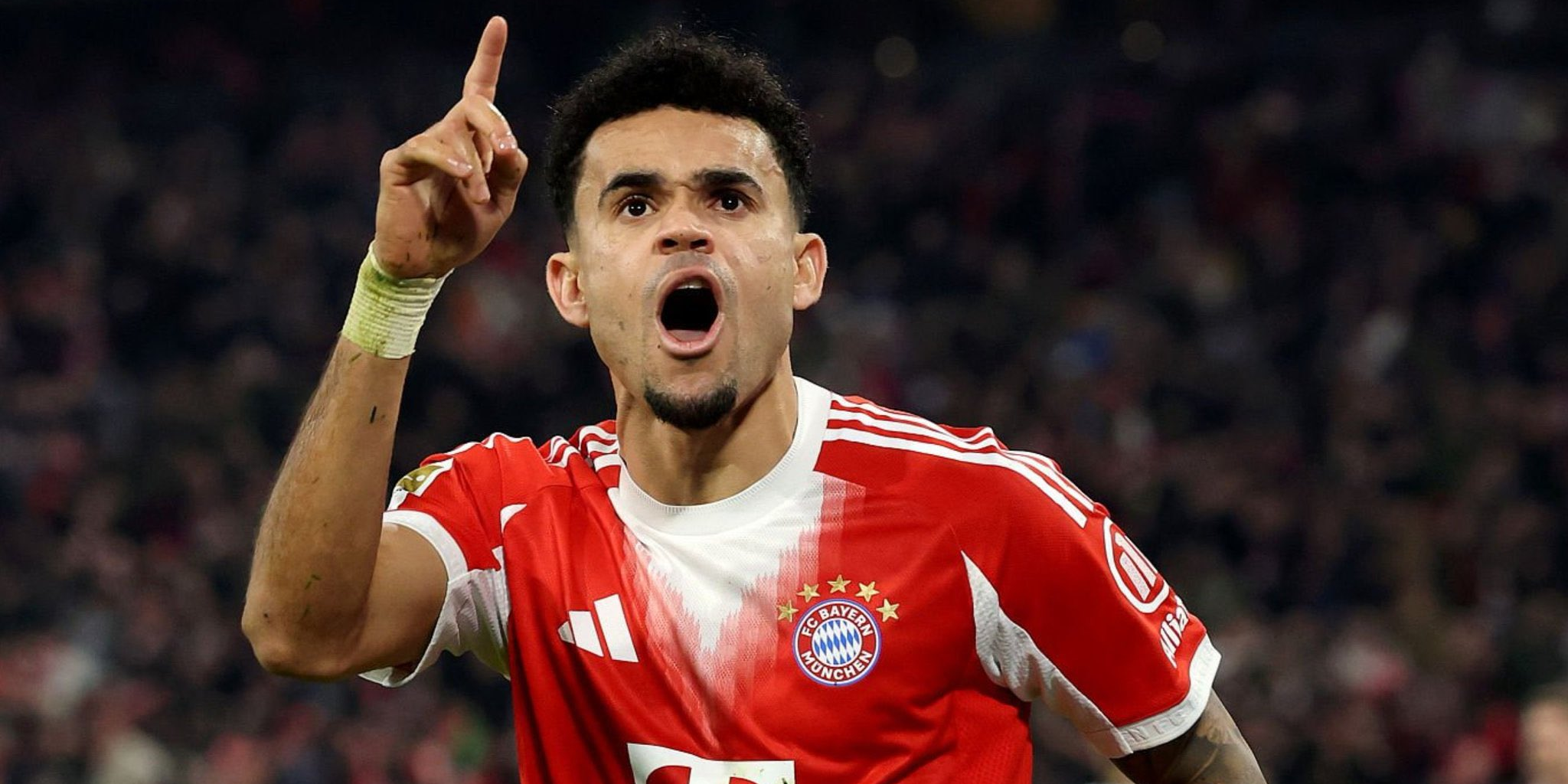 تعليق لويس دياز على طرد كامافينغا