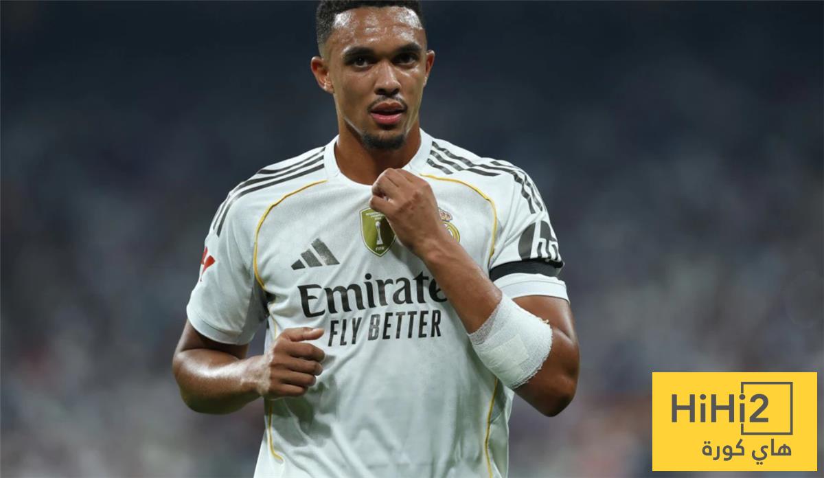 ريال مدريد يبحث عن بديل أرنولد.. ونجم باريس أول الخيارات