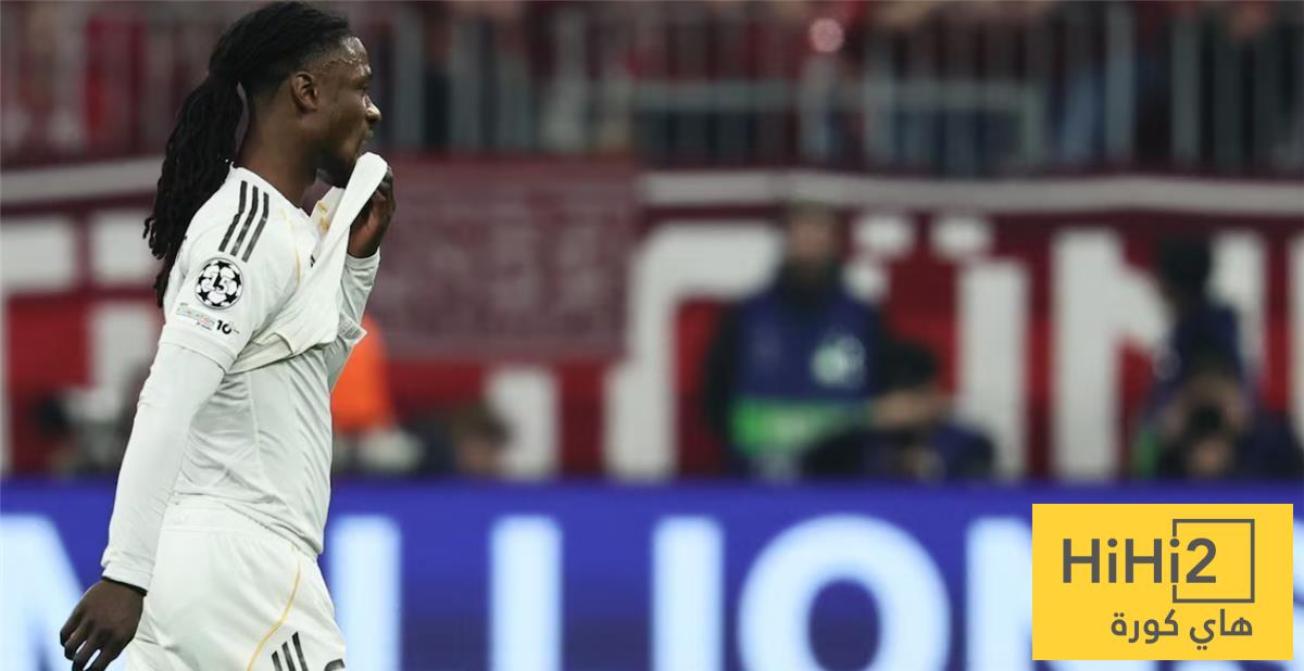 كامافينغا إعتذر .. هل يجبر الحكم على الرد بالمثل ؟ كامافينغا إعتذر .. هل يجبر الحكم على الرد بالمثل ؟