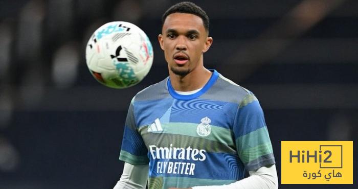 صور .. مقاعد فارغة وصافرات استهجان على لاعبي الريال في البرنابيو