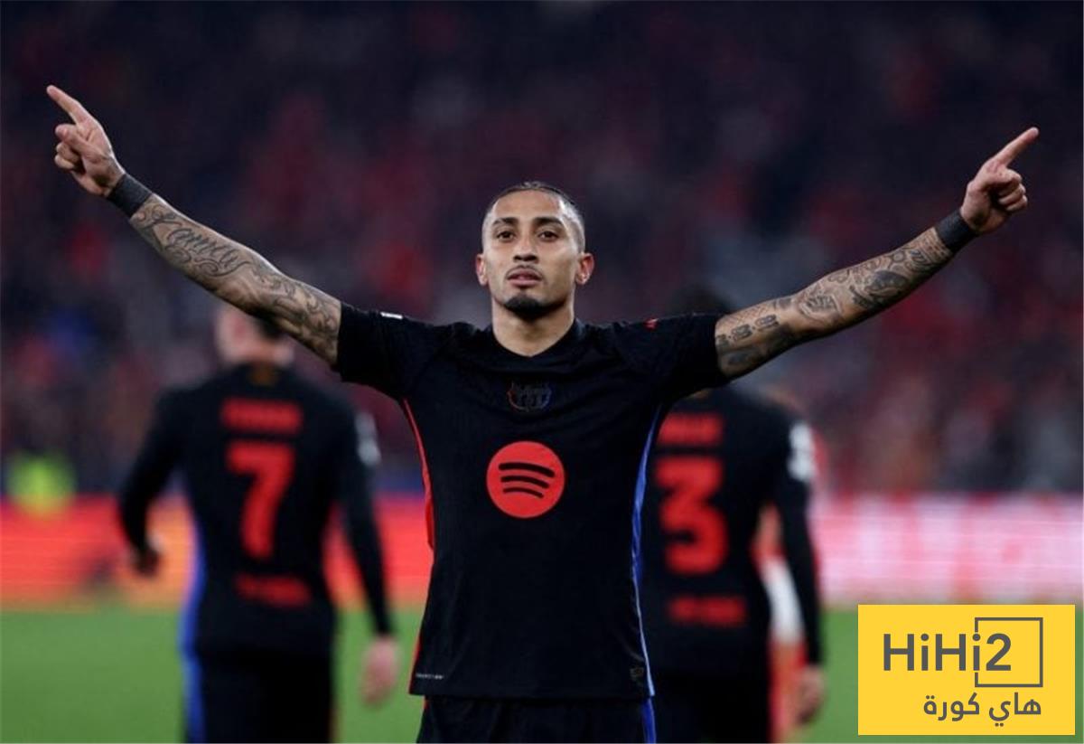 رحيل رافينيا عن برشلونة بعد المونديال