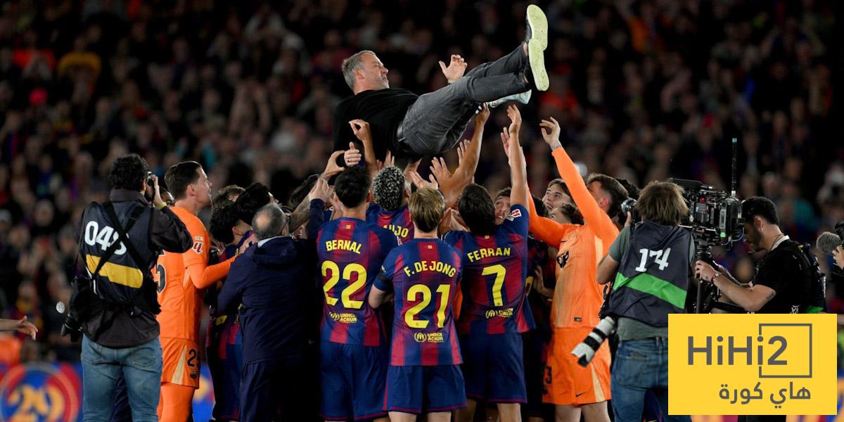 صورة – تهنئة لاعبي ريال مدريد للاعبي برشلونة بعد الفوز بالليغا