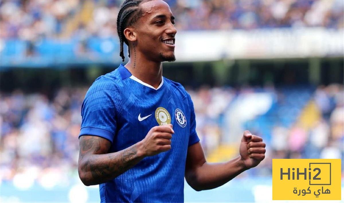وكيل جواو بيدرو في لندن لحسم وجهته بين برشلونة وتشيلسي