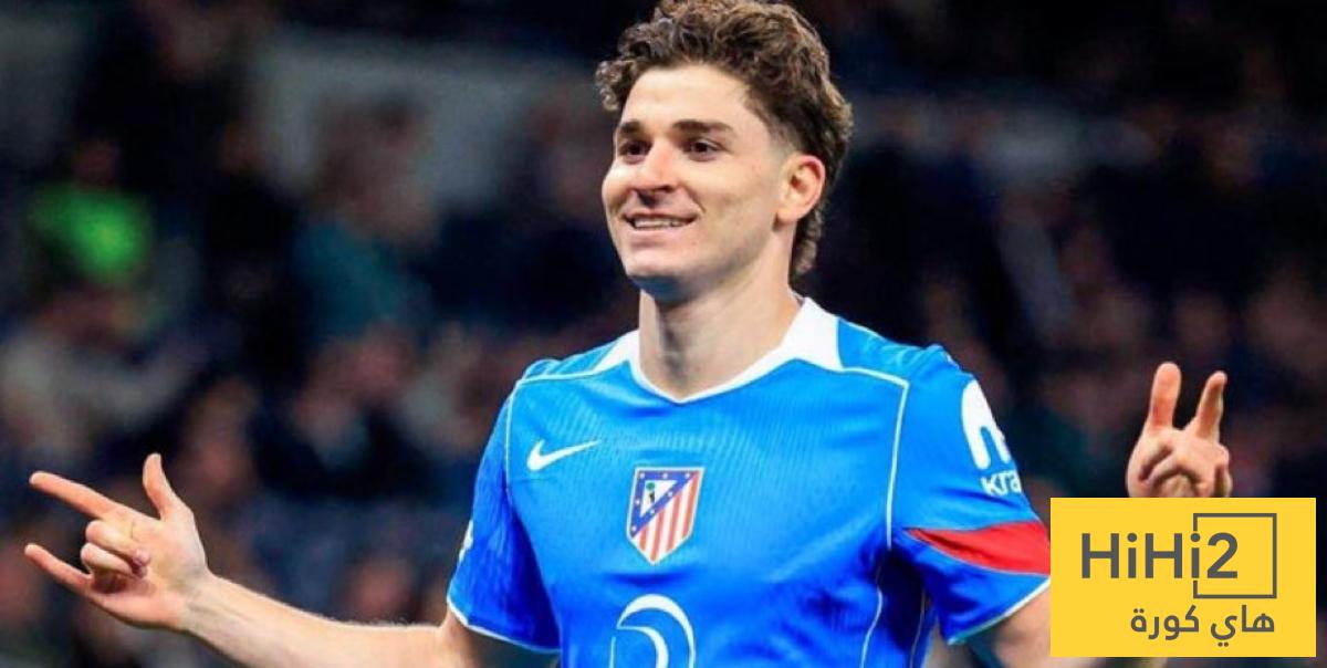برشلونة أمام طريق طويل مع ألفاريز