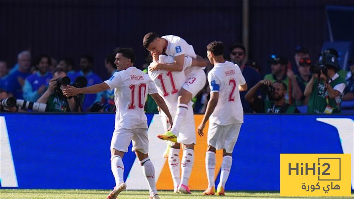 لاعب المغرب يلمح لاعتزال كرة القدم بعد المونديال