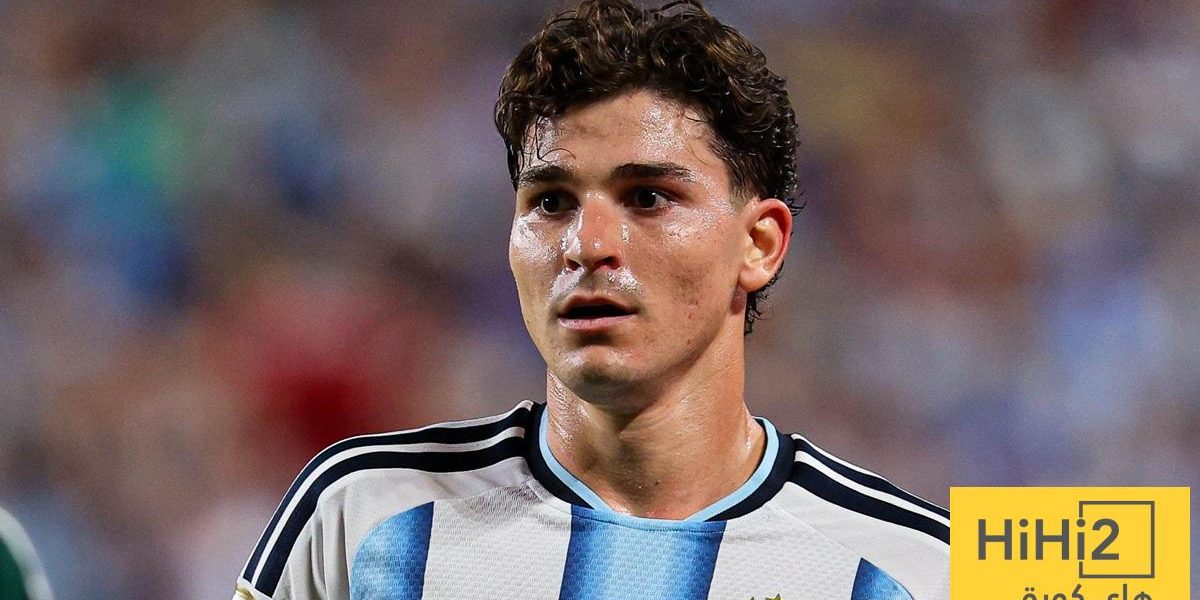 الصالح سبورت : ألفاريز لا يريد سوى برشلونة.. وهذا موقف البارسا!