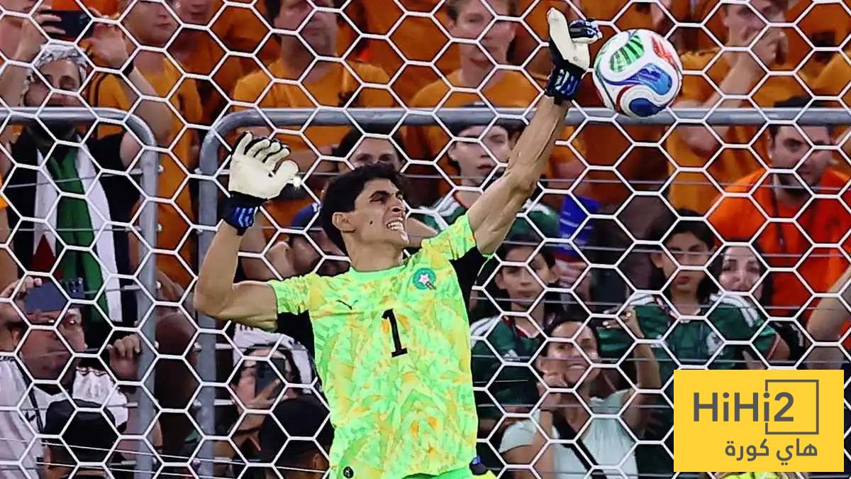 رقم استثنائي لبونو.. كم ركلة ترجيح نجح حارس المغرب في إيقافها بكأس العالم؟