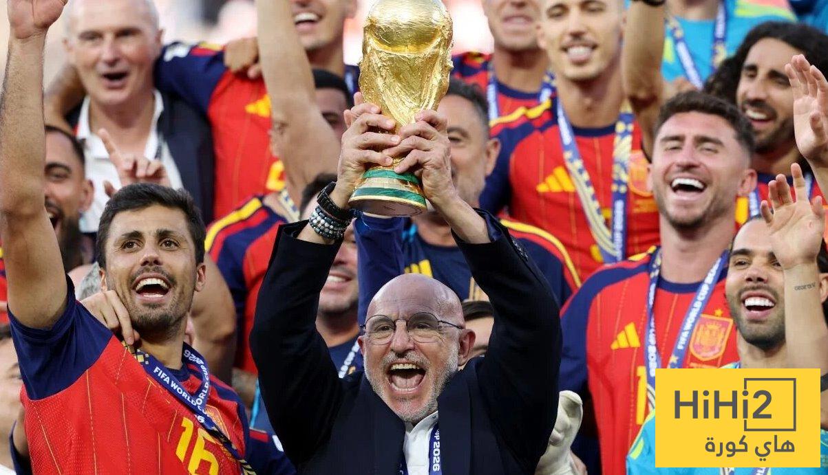 جماهير ريال مدريد تثبت براءتها من تهمة كراهية نجوم برشلونة