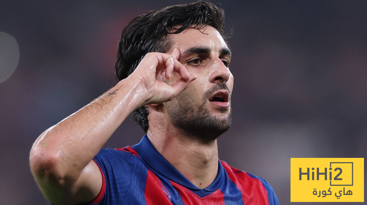 شرطان يؤجلان حسم تجديد برشلونة لفيران توريس
