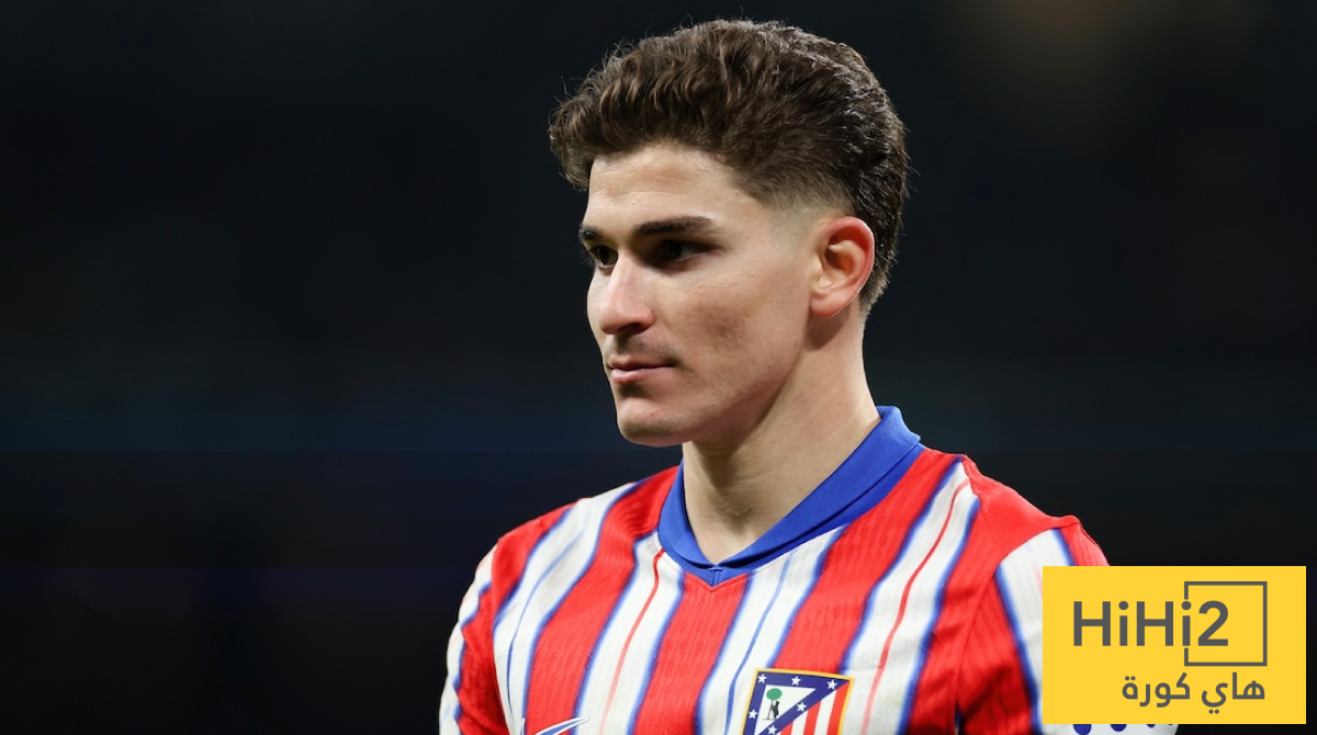 أكثر من مجرد مهاجم.. 3 أسباب تفسر تمسك أتلتيكو مدريد بألفاريز