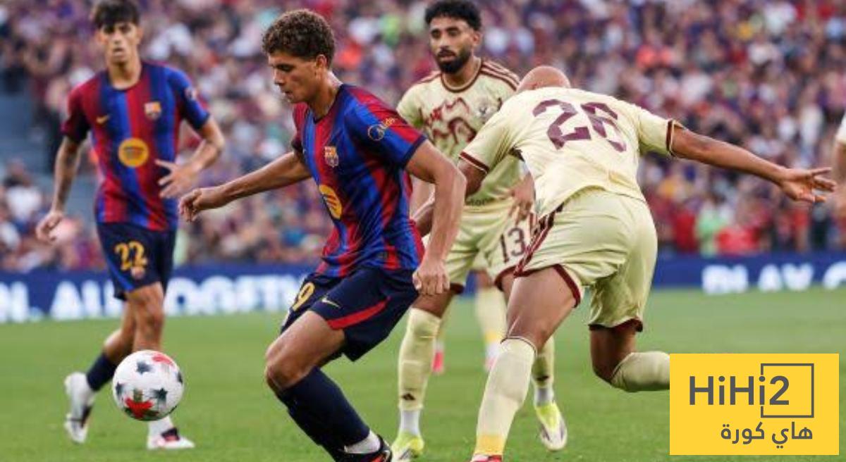 صورة .. الحكم تغاضى عن ركلة جزء للأهلي ضد برشلونة
