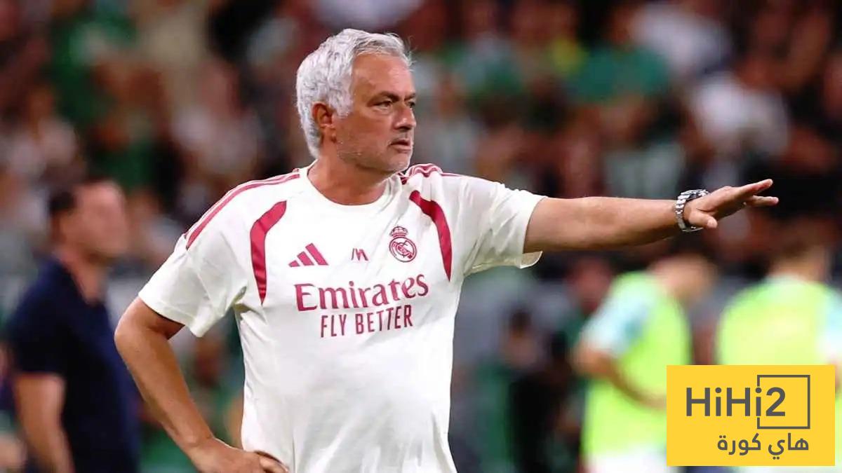لاعب ريال مدريد يخرج من حسابات مورينيو