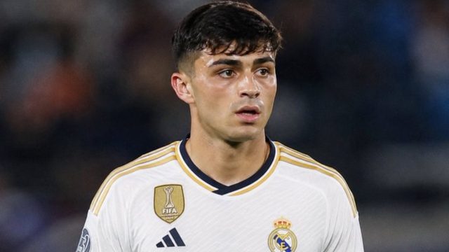 ماذا لو كان بيدري مكان ألفاريز ؟ .. ما هو رد فعل برشلونة