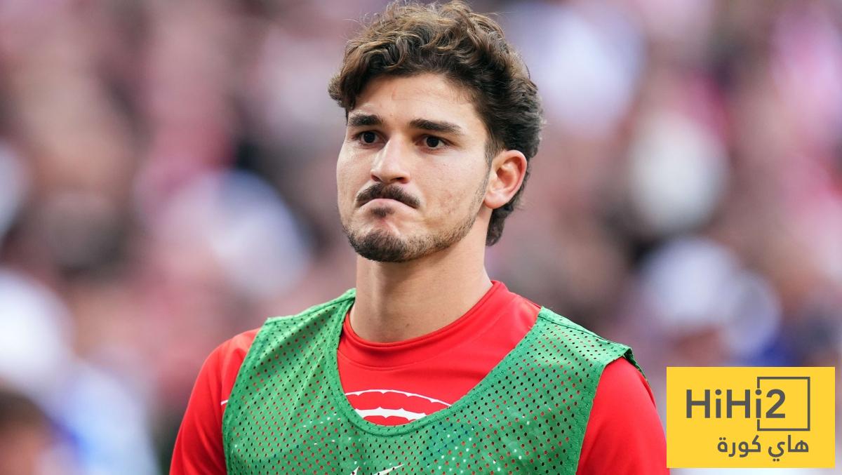 أتلتيكو مدريد في مأزق بسبب جوليان ألفاريز