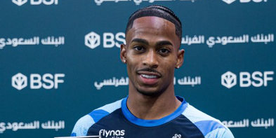 صفقة بدأت تحصد ثمارها سريعًا.. الهلال وجد ضالته في سامرفيل