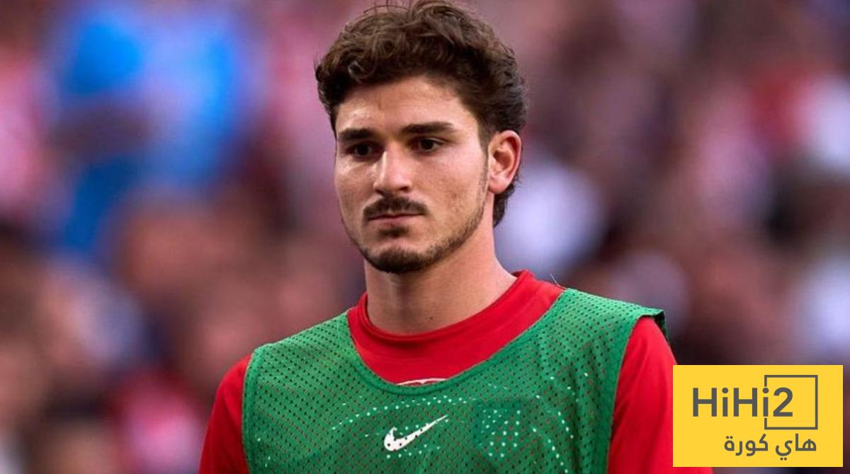 بعد فشل صفقة ألفاريز.. رسائل غاضبة من جماهير برشلونة تجاه أتلتيكو مدريد