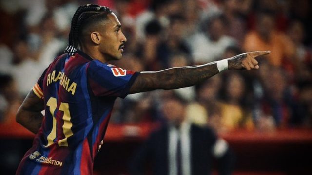 رافينيا ثاني من يفعلها في تاريخ برشلونة