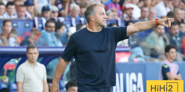 فليك يكافئ لاعبي برشلونة “غير الدوليين” بهذا القرار