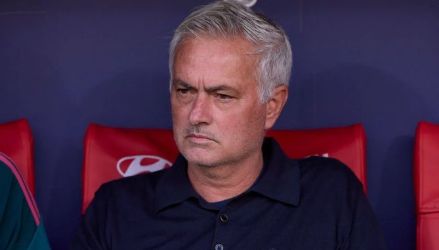ملاحظات وانتقادات على ريال مدريد مورينيو