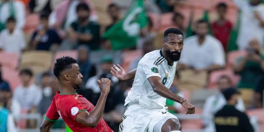 المنتخب السعودي يحسم مواجهة عمان بثلاثية نظيفة في خليجي 27 ويتأهل رسميًا